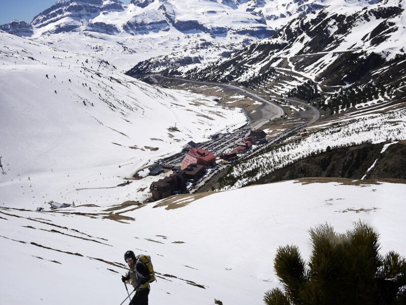 Skiing in Spain